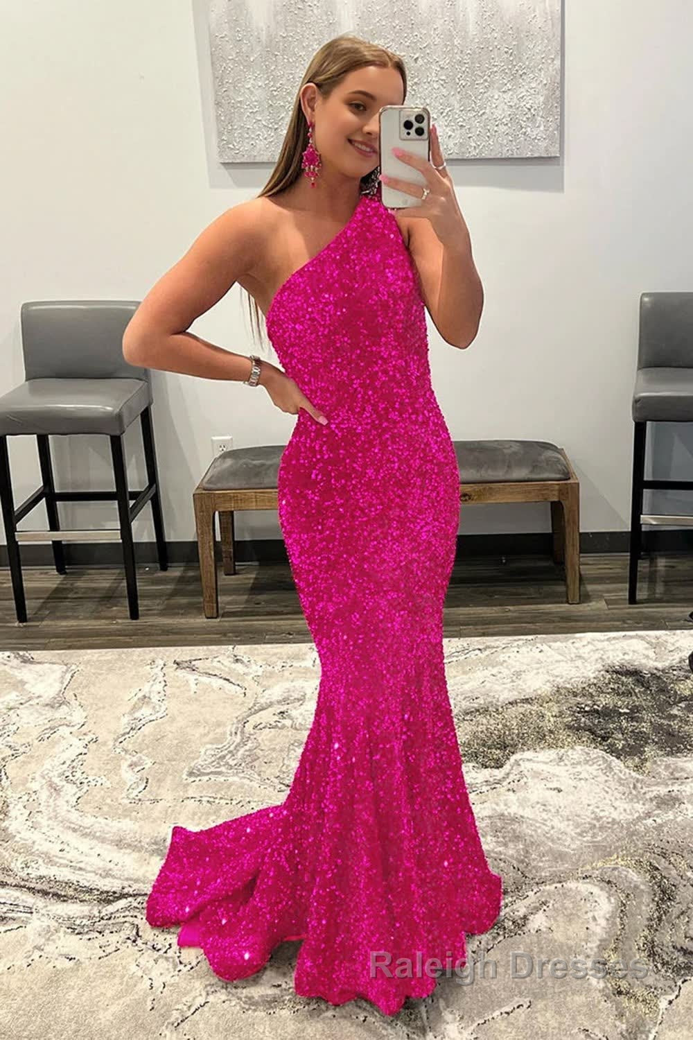 Mermaid Glitter Sexy One-Shoulder Long Prom Dress With Sequins Main image
