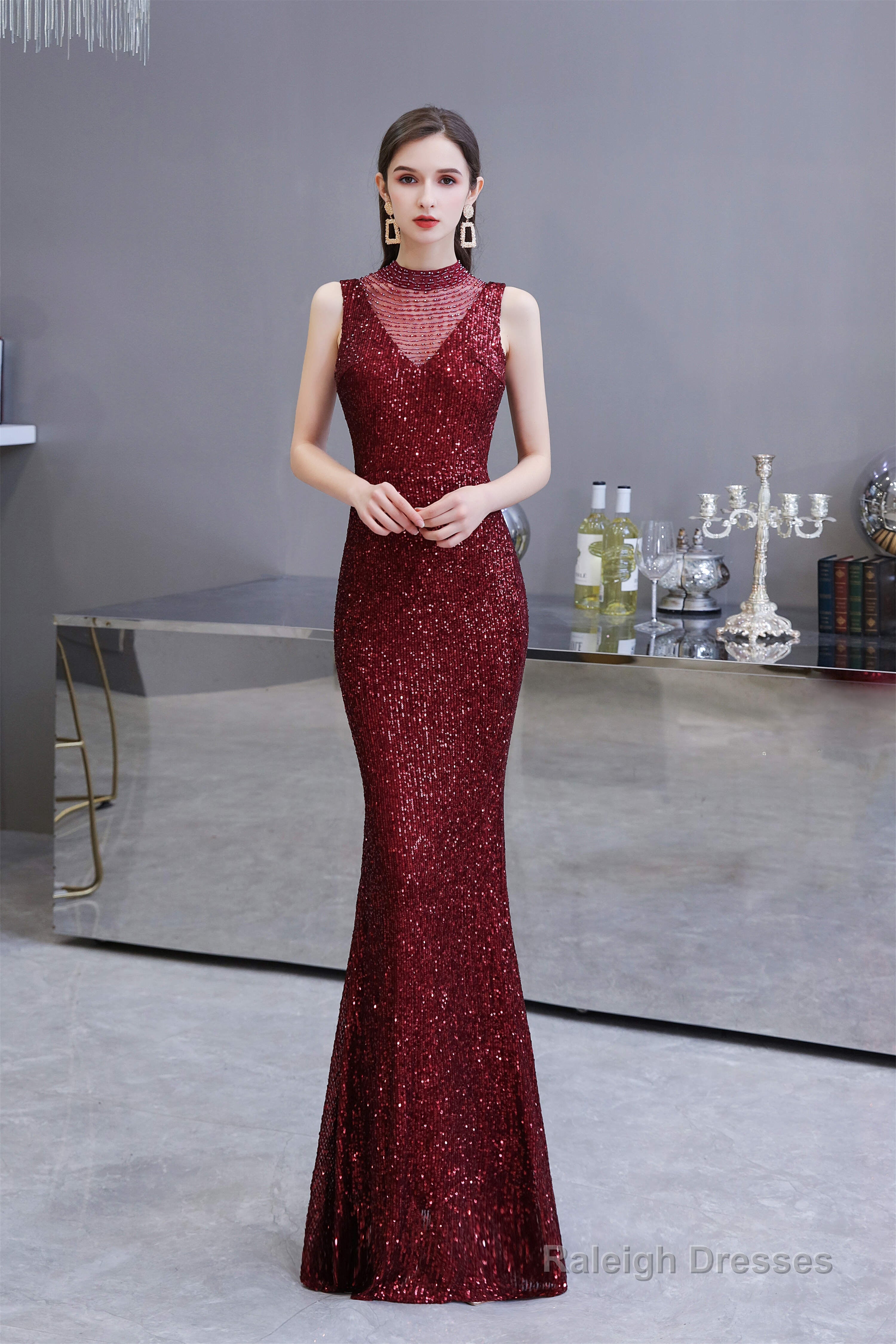 Mermaid Halter Sleeveless See-Through Sequins Floor Length Prom Dresses Main image