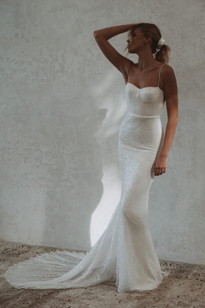 Mermaid Modest Spaghetti Straps Sparkly Long Beach Prom Dress Secondary image