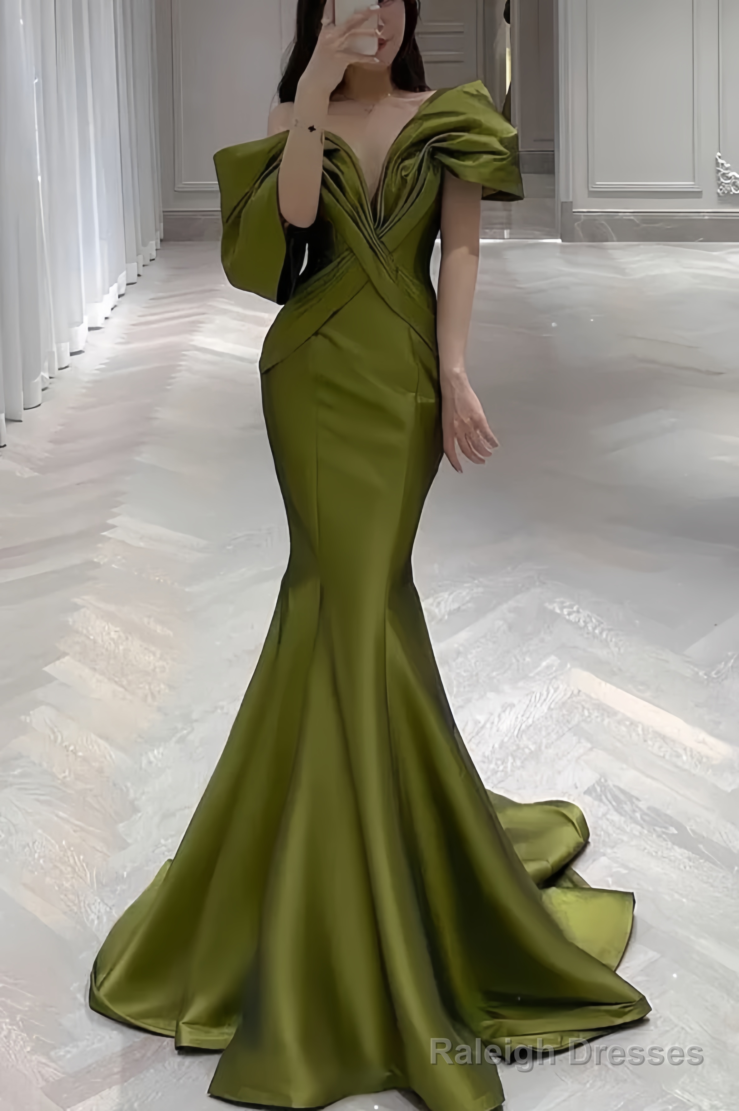 Mermaid Off The Shoulder Mermaid Green Long Prom Dress Main image
