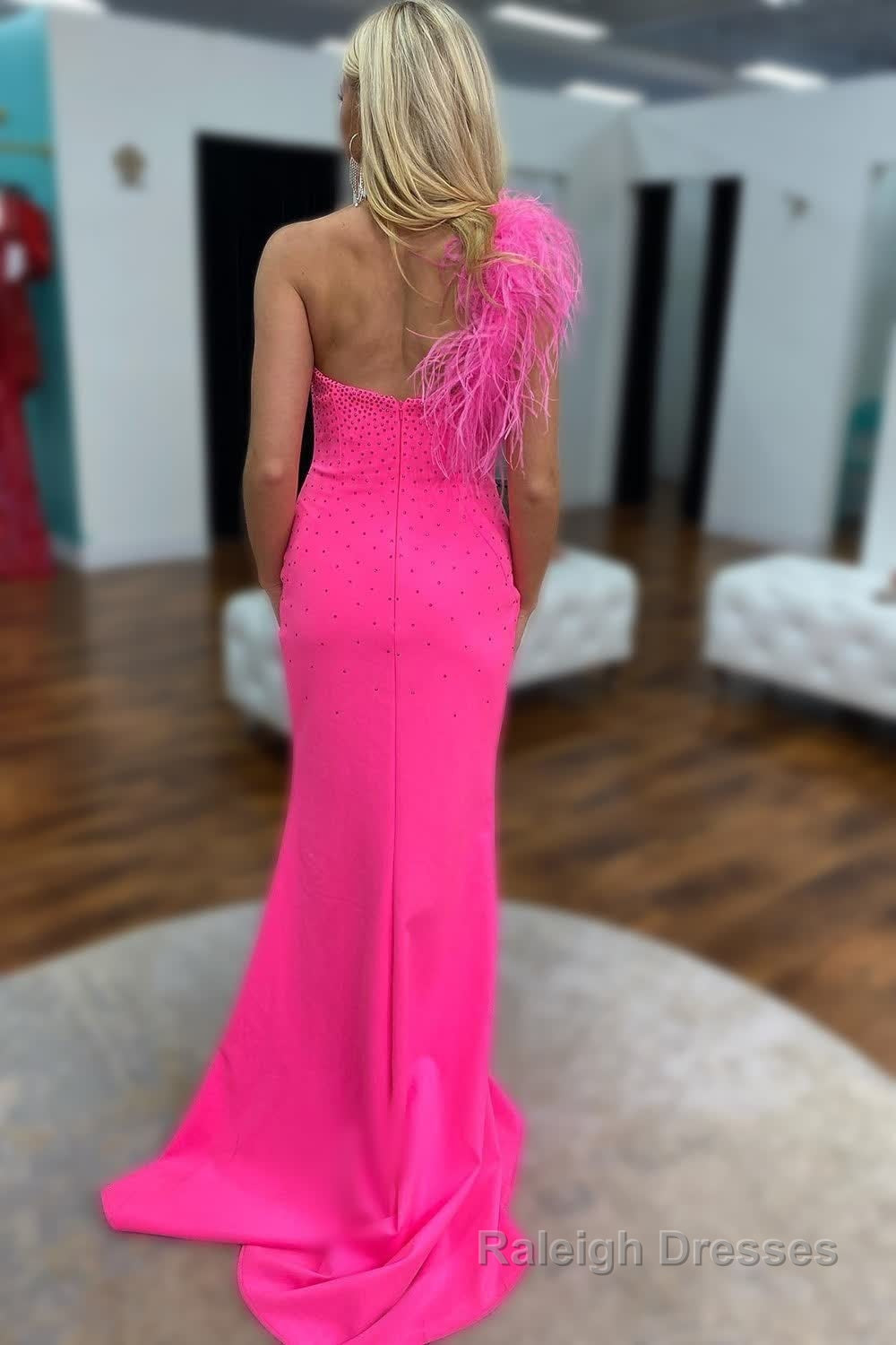 Mermaid One Shoulder Hot Pink Long Prom Dress with Feathers Secondary image