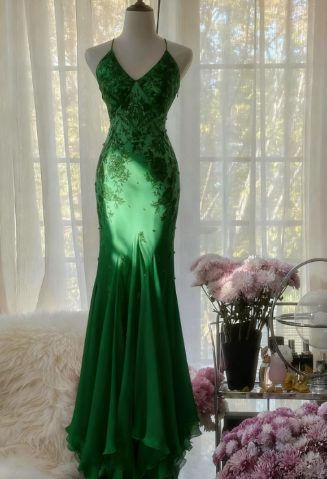 Mermaid Spaghetti Strap Chiffon Applique Prom Dress Long Temperament Prom Dress