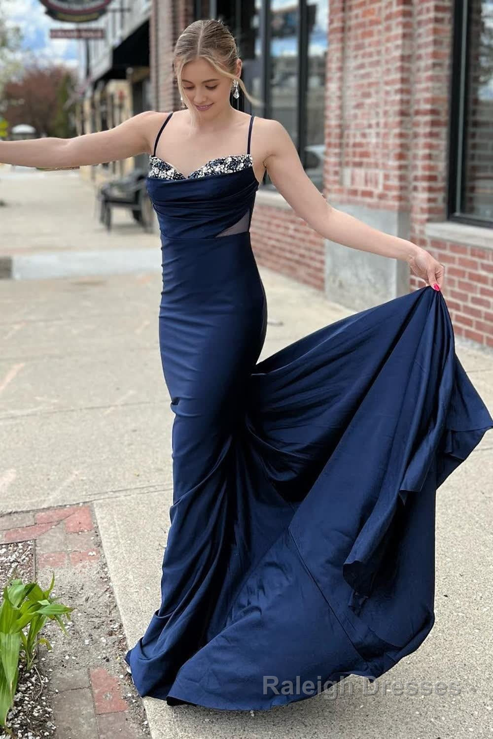 Mermaid Spaghetti Straps Navy Long Prom Dress with Sweep Train Main image