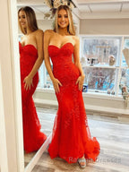 Mermaid Strapless Lace Prom Dress With Appliques