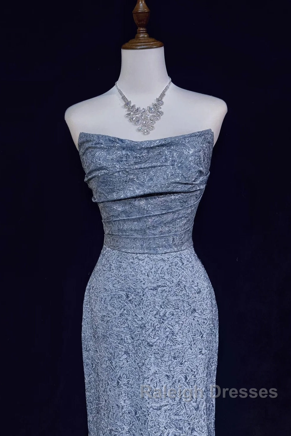 Mermaid Strapless Sequined Long Prom Dress Elegant Formal Evening Dress