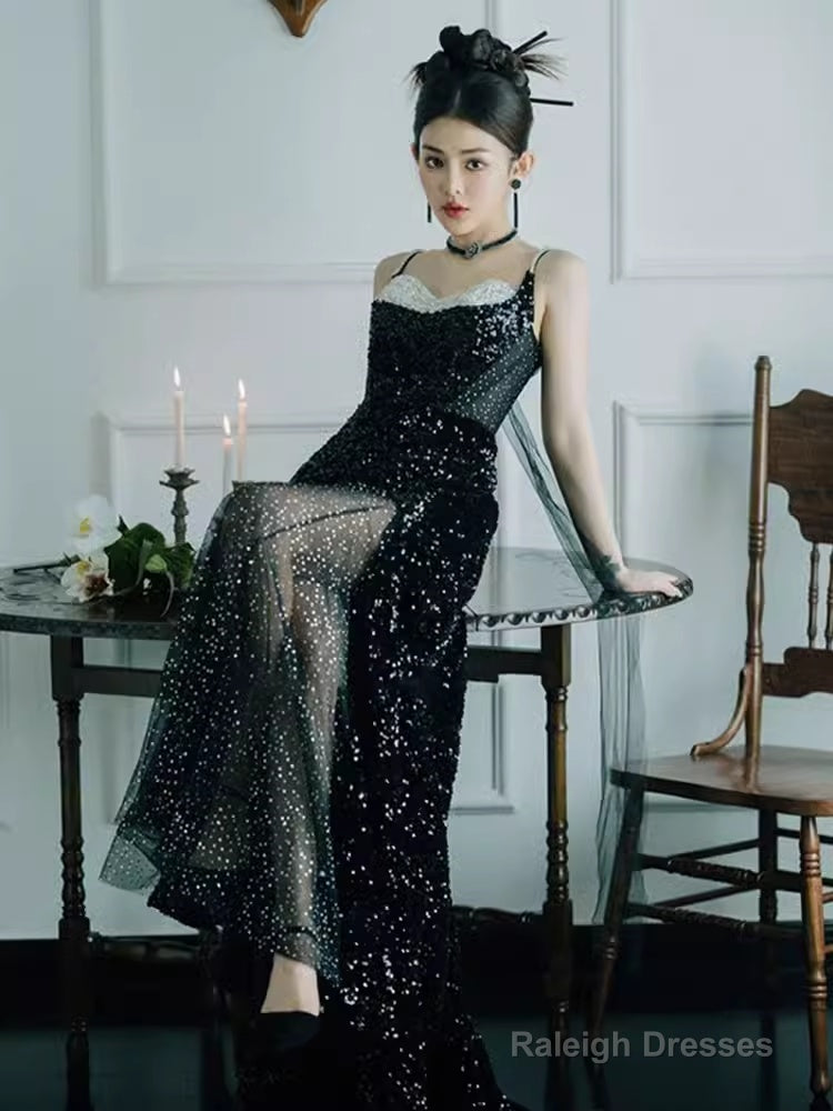 Mermaid Straps Long Black Sequin Slit Prom Dresses Main image