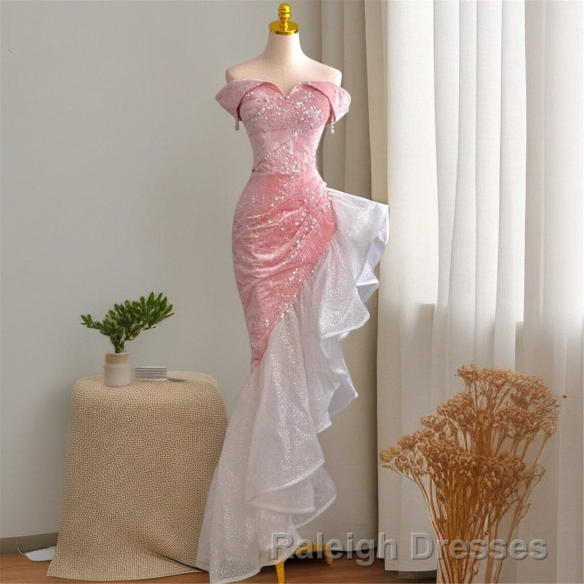 Mermaid / Trumpet Prom Dress Prom Floor Length Sleeveless Off Shoulder Tulle with Pearls Sequin