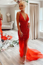 Mermaid V Neck Red Long Prom Dress with Embroidery