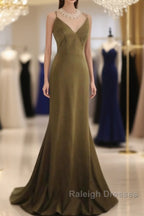 Mermaid V-Neck Satin Long Prom Dress Elegant Spaghetti Strap Formal Dress