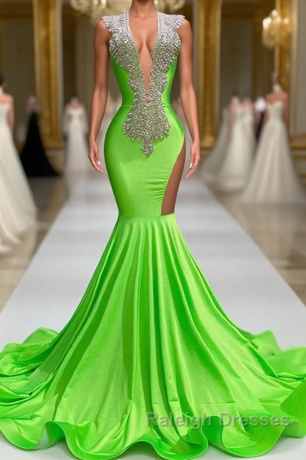 Mermaid V-neck Sequined Open Back Floor-length Sleeveless Lace Beading Prom Dress Main image