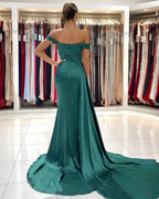Modern Dark Green Off-The-Shoulder Slit Mermaid Prom Dresses