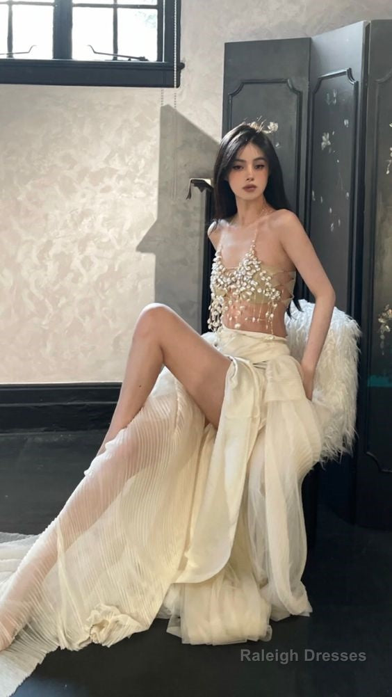 Modest 2 Pieces Strapless Long Champagne Tulle Prom Dresses