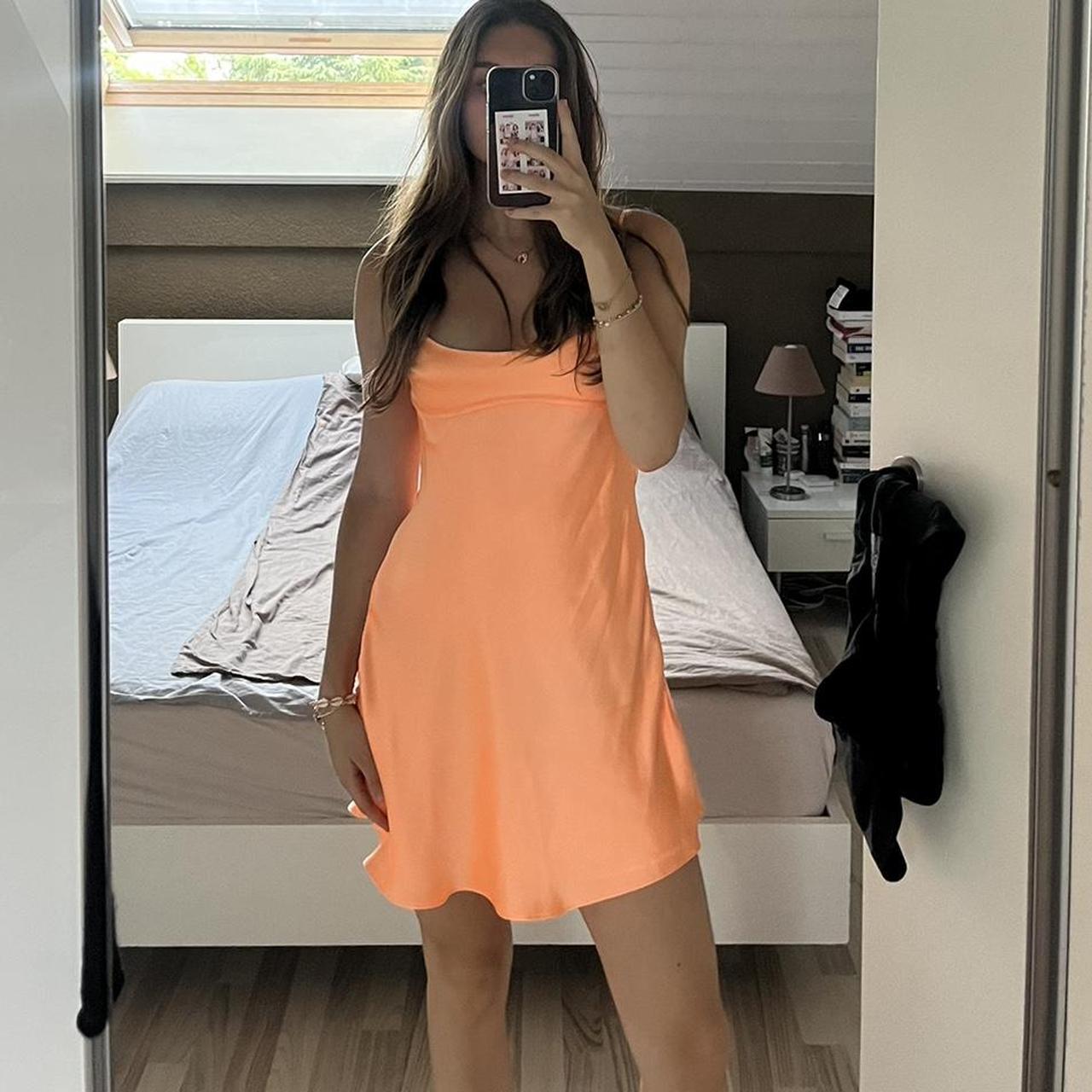 Modest A-Line Spaghetti Straps Orange Satin Short Prom 8Th Grade Homecoming Dress Middle School Semi Mini Prom Hoco Dresses Backless Cocktail Outfits