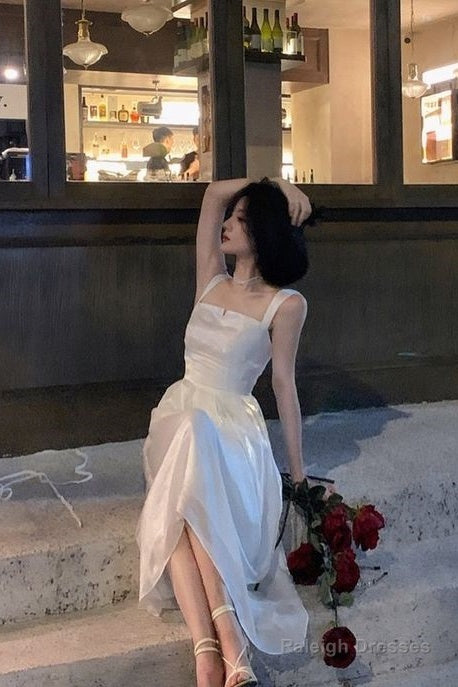 Modest A Line White Straps Birthday Dresses 22Th Birthday Outfit