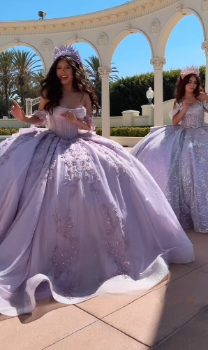 Modest Ball Gowns Off The Shoulder Lilac Lace Tulle Long Quinceanera Dresses Prom Gown Vestido De 15 Anos Sweet 16 Dresses