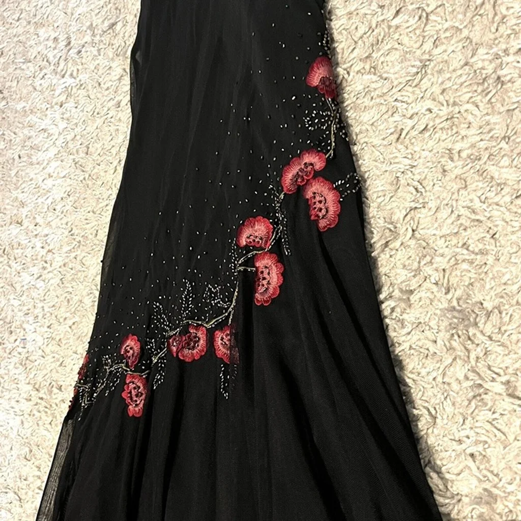 Modest Black Prom Dress Long With Flowers 22Th Birthday Outfits