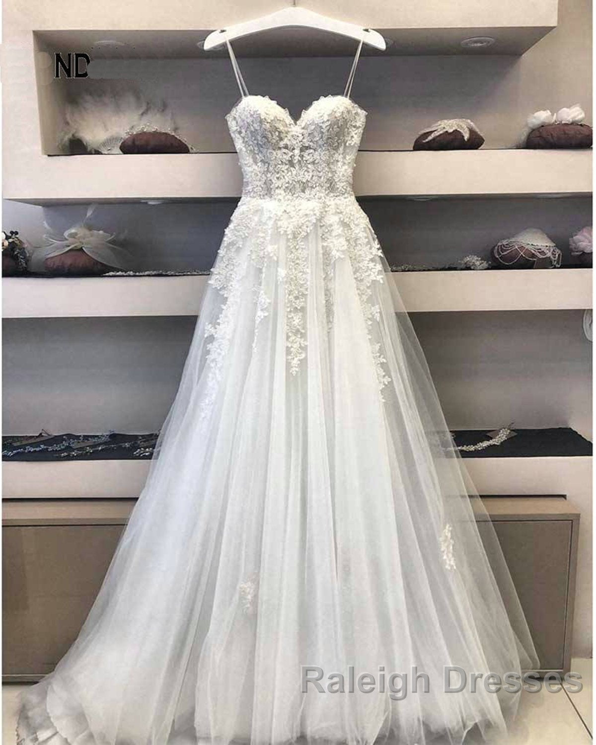 Modest Long A Line Sweetheart Lace Tulle Wedding Dresses Secondary image
