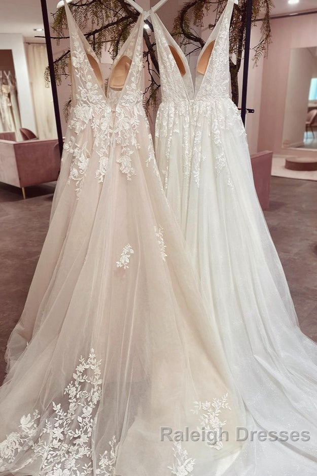Modest Long A Line V Neck Backless Tulle Lace Wedding Dresses