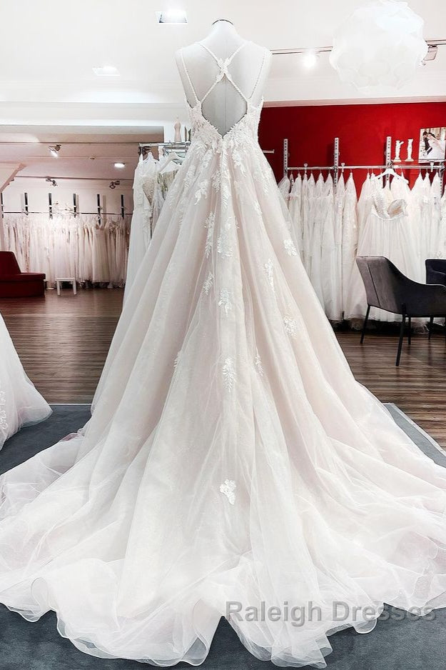 Modest Long Princess V Neck Tulle Spaghetti Straps Wedding Dresses with Lace