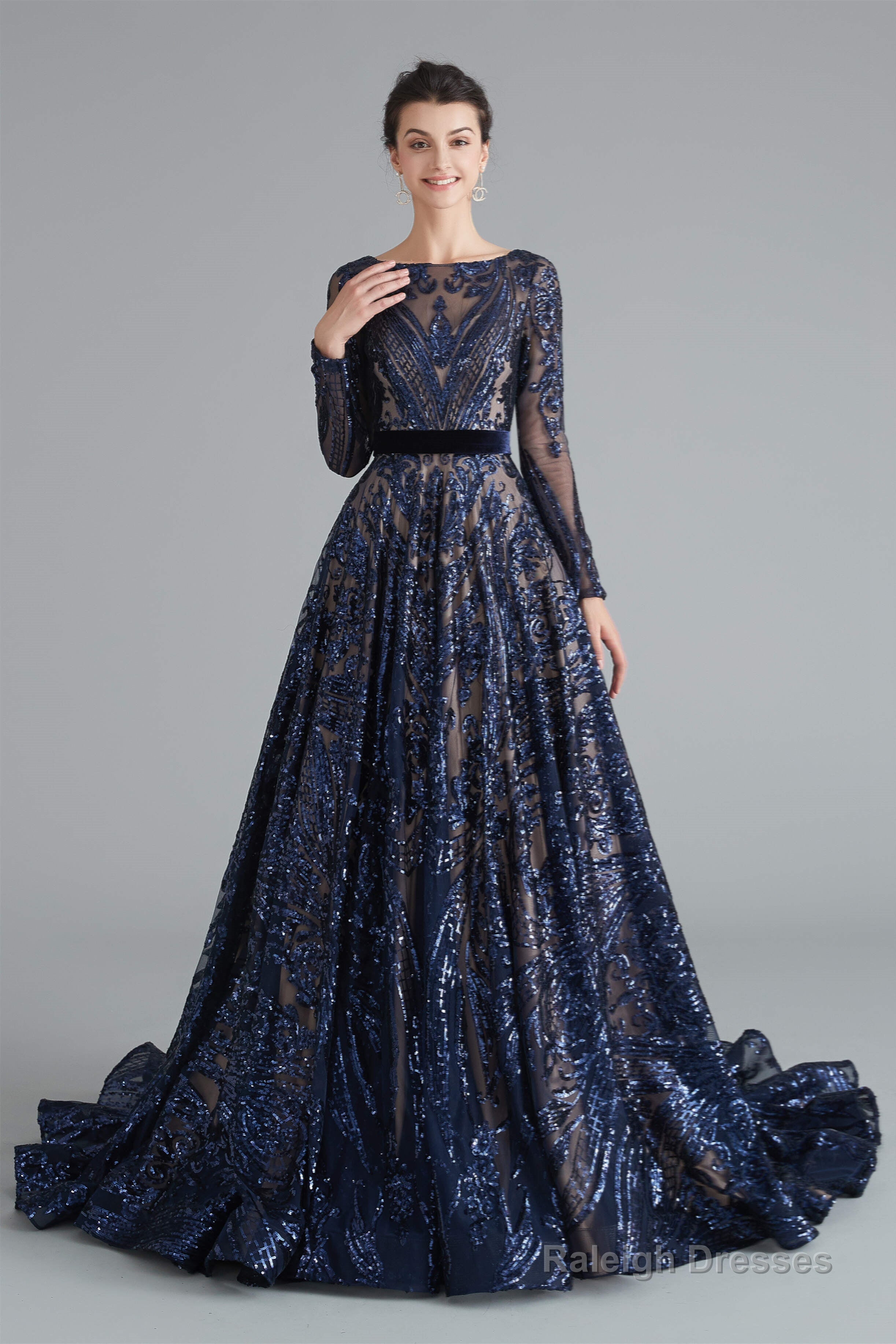 A-Line Luxury Sequins Long Sleeve Backless Prom Dresses
