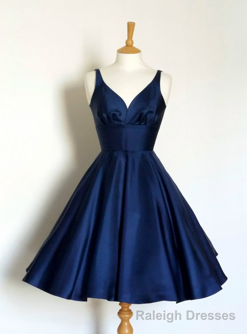 Navy blue Short Fashion Prom Dress V neck A Line Prom Dress Backless Homecoming Dresses Main image