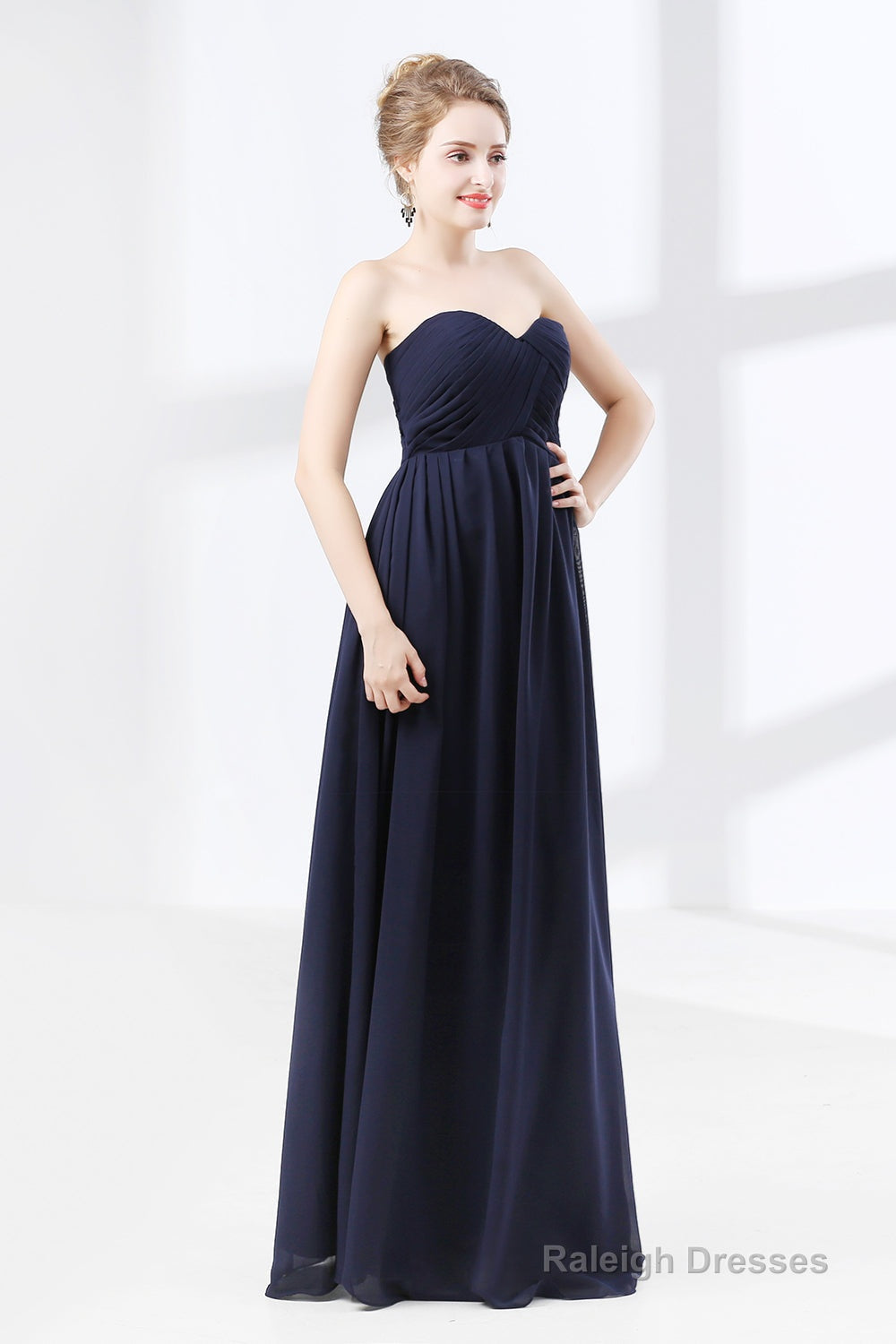 Navy Blue Sweetheart High Waist Chiffon Pleats Bridesmaid Dresses