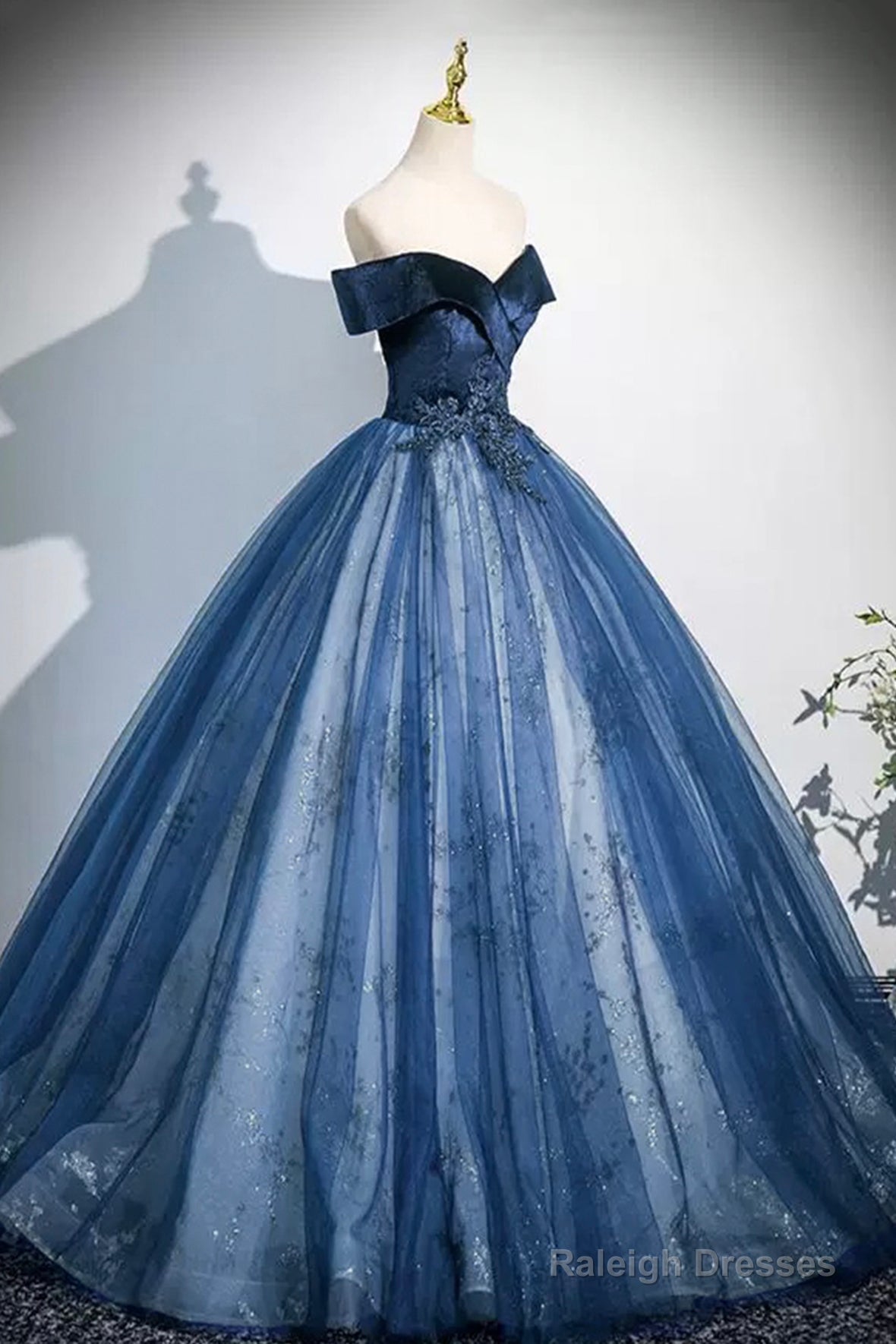 Navy Velvet And Tulle Long Prom Dress, Elegant Off The Shoulder Party Dress Secondary image