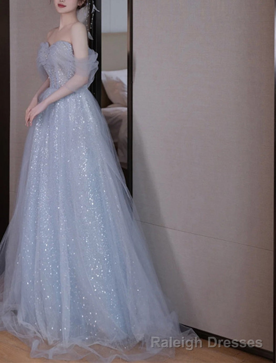 A-Line Party Dresses Elegant Dress Wedding Guest Prom Floor Length Sleeveless Off Shoulder Sequined with Sequin dress to impress Secondary image