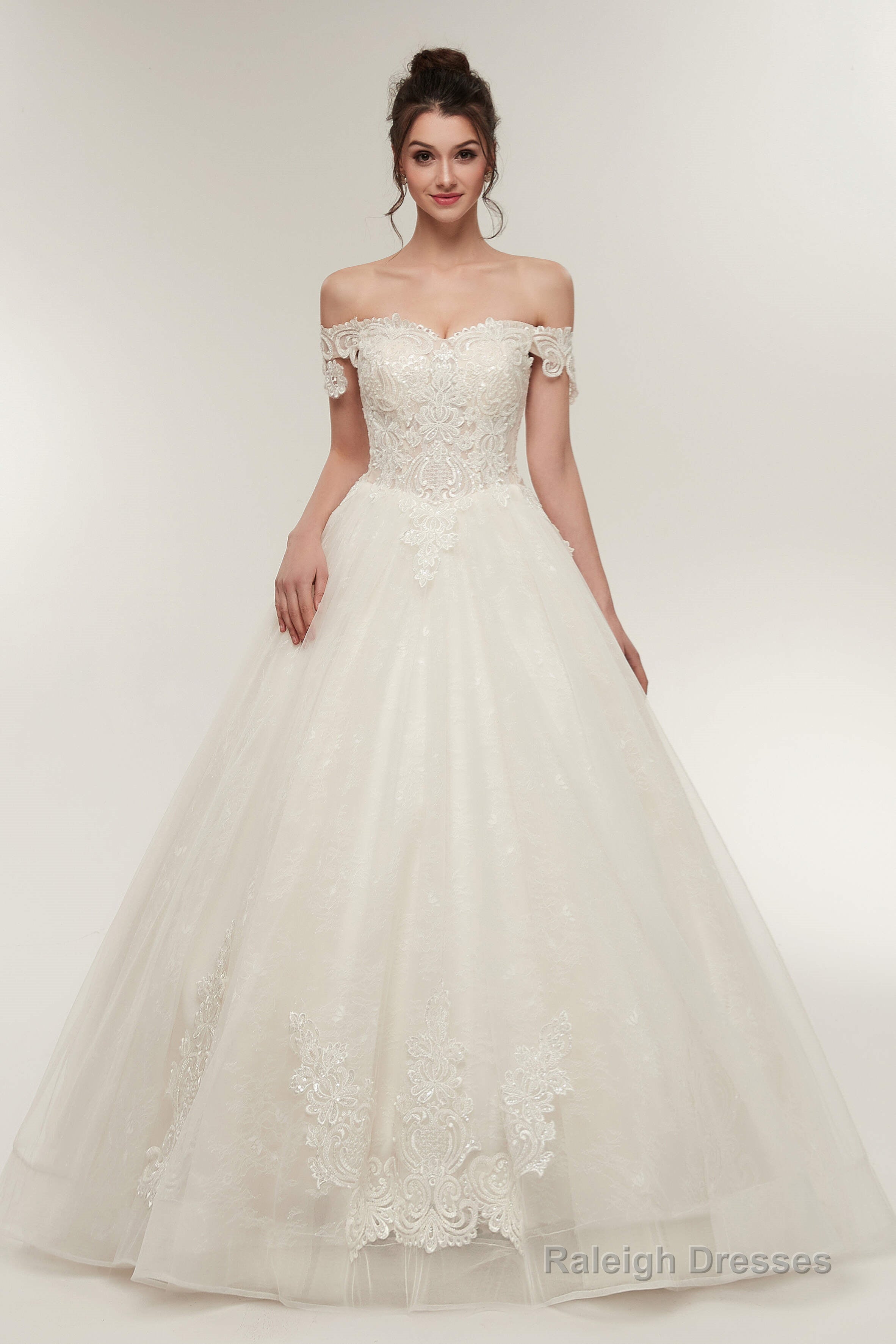 Off-shoulder Sweetheart A-line Lace-up Floor Length Lace Appliques Wedding Dresses Main image