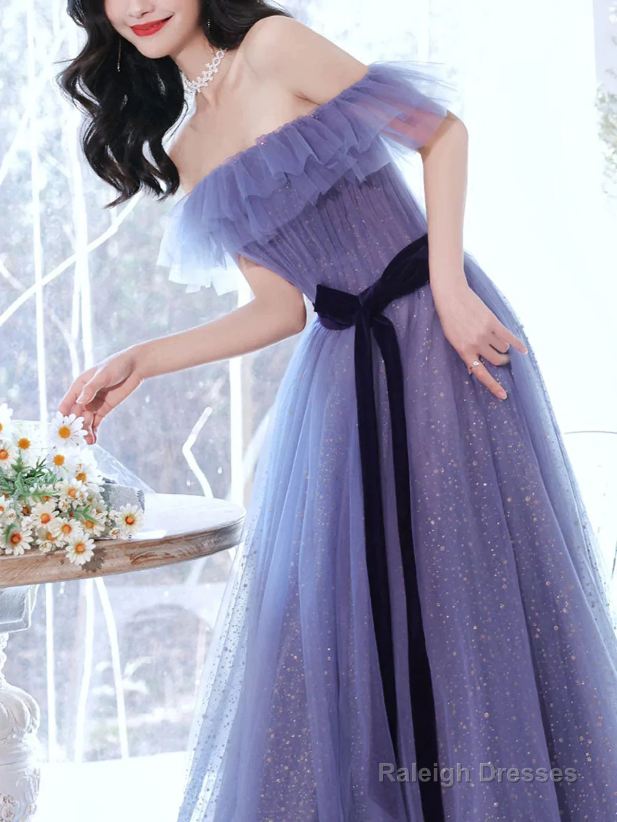 Off Shoulder Sweetheart Tulle Light Purple Prom Dresses A-Line Tulle Junior Prom Dress
