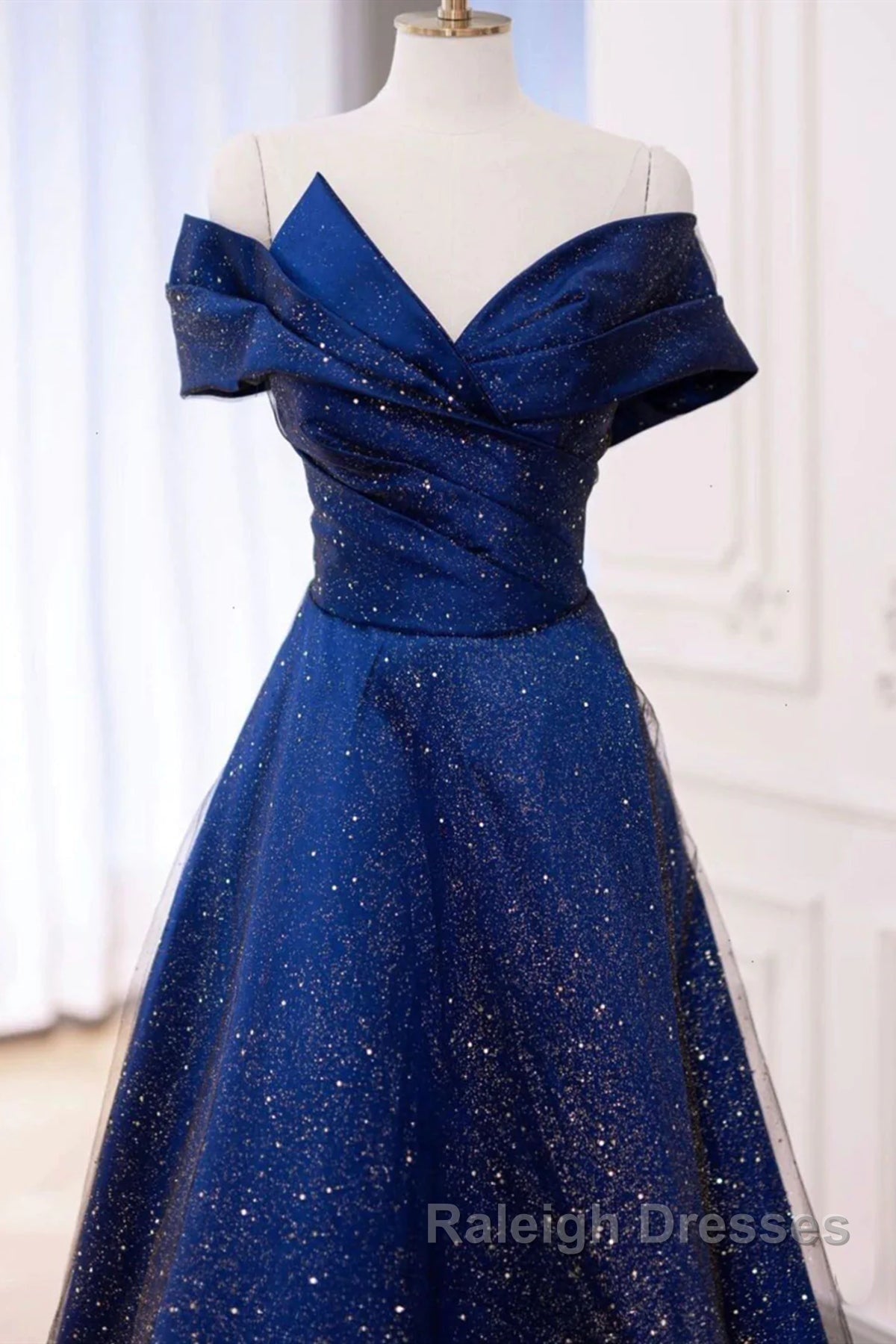 Off the Shoulder Blue Long Prom Dress Off Shoulder Long Prom Dress Secondary image