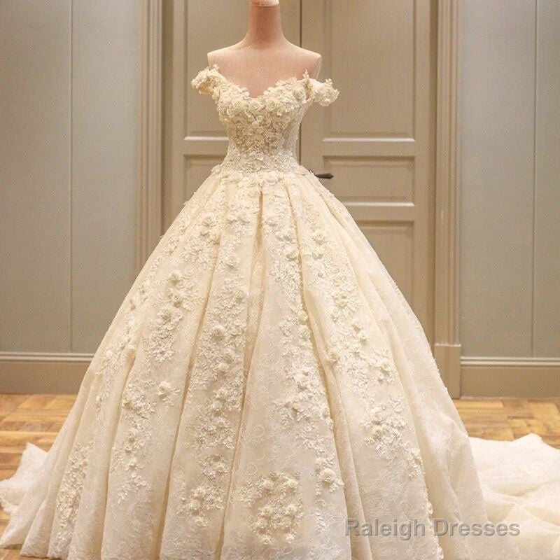 Off The Shoulder Lace Wedding Dresses Ball Gown Main image