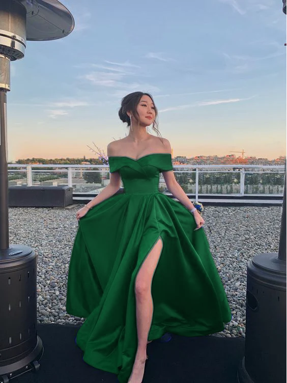 Off The Shoulder Royal Blue Prom Dresses