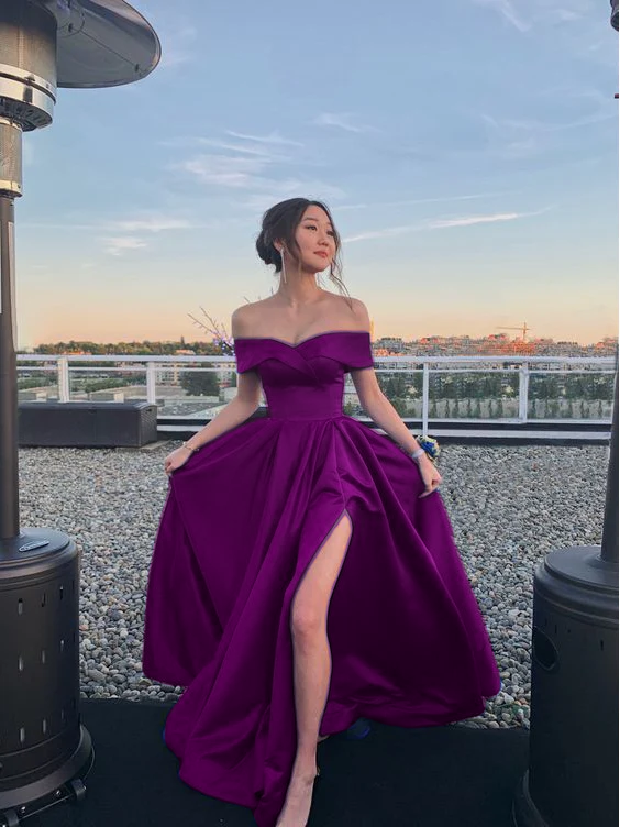 Off The Shoulder Royal Blue Prom Dresses