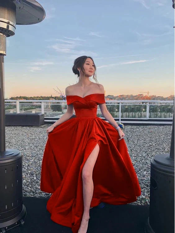 Off The Shoulder Royal Blue Prom Dresses