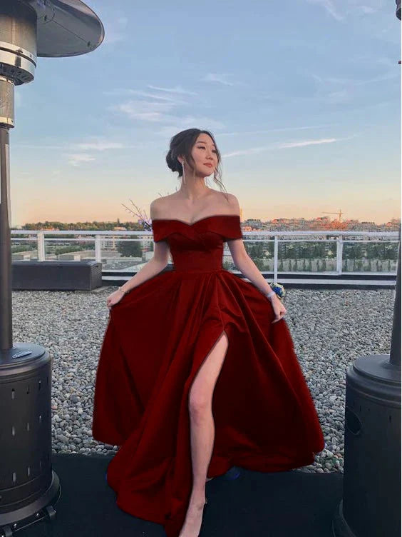 Off The Shoulder Royal Blue Prom Dresses