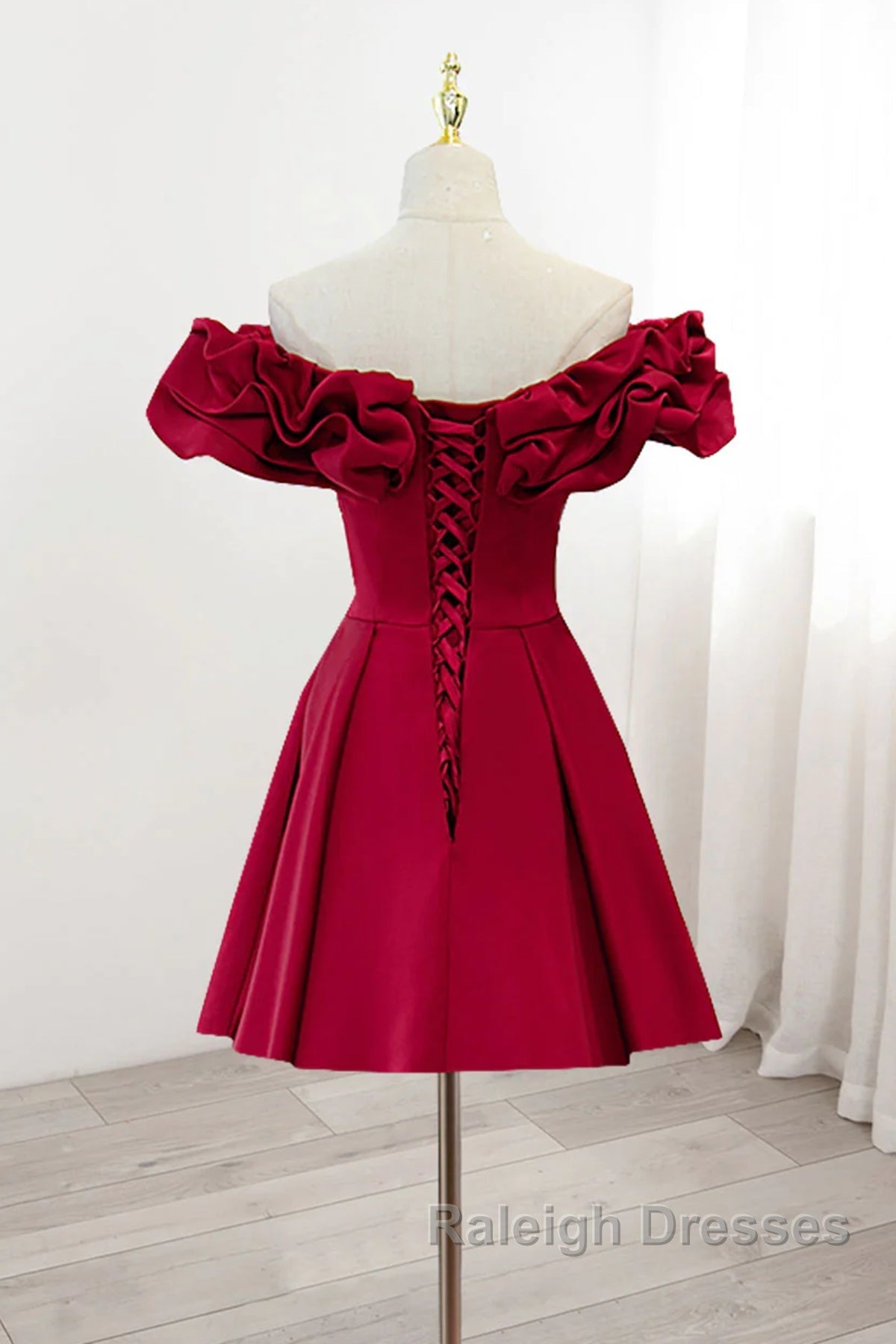 Off the Shoulder Short Burgundy Prom Dresses, Short Wine Red Graduation Homecoming Dresses Secondary image