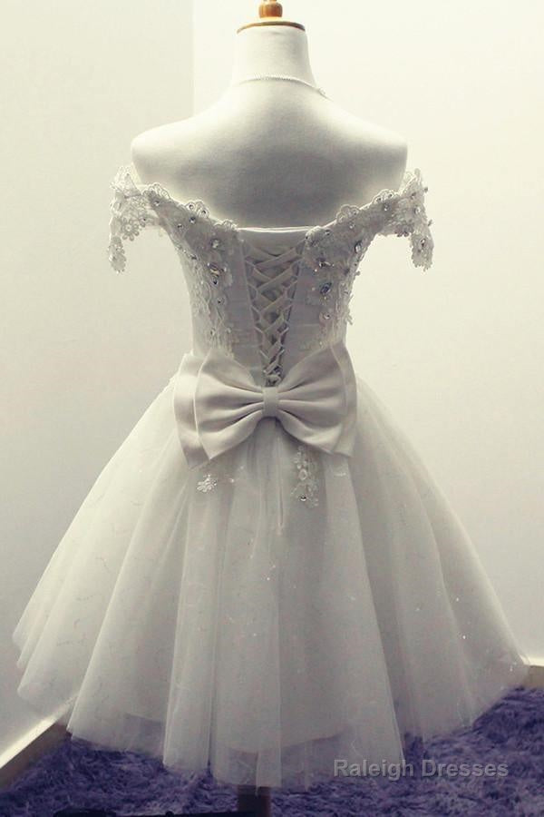 Off-The-Shoulder Short Ivory Tulle Homecoming Dresses With Appliques