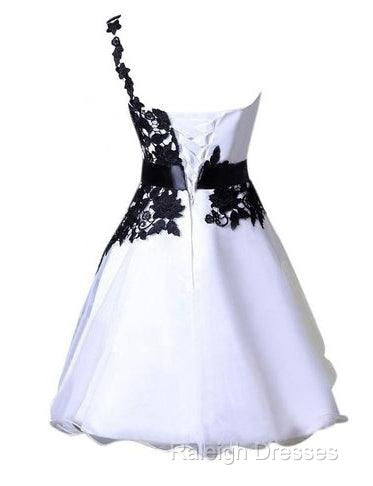 One Shoulder Black Lace Cute Short Homecoming/Prom Dresses Secondary image