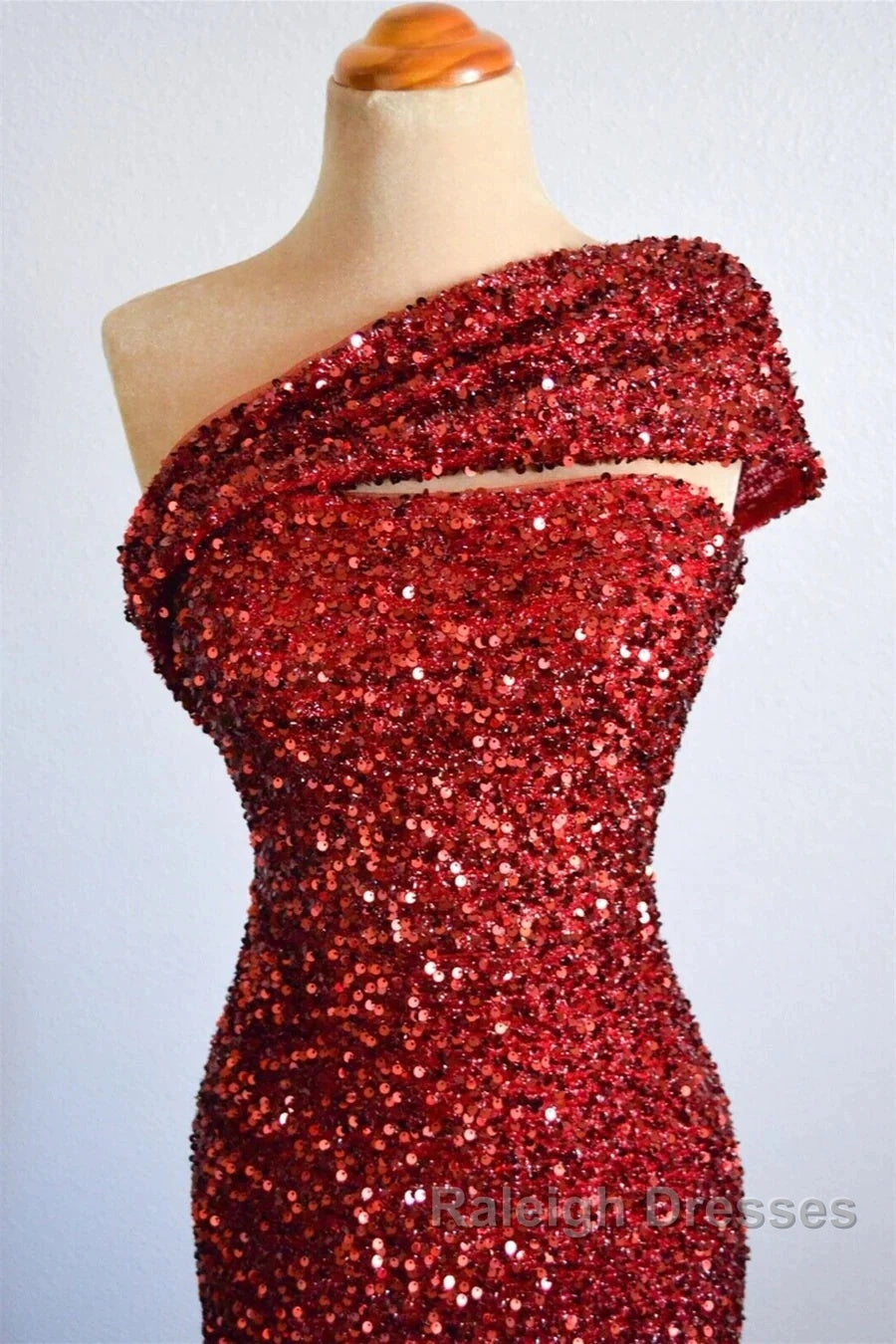 One Shoulder Long Sequins Prom Dresses Burgundy Mermaid
