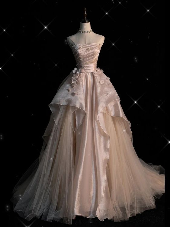 Pearl Pink Strapless A-Line Tulle Long Prom Gowns With Pearls Main image