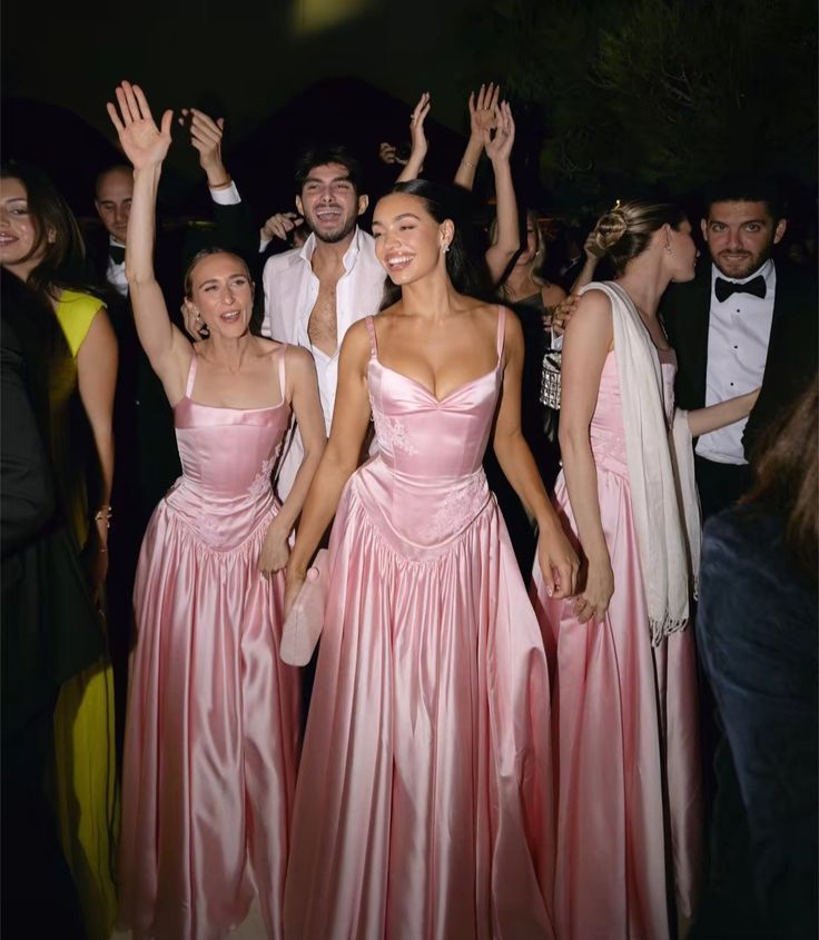 Pink A-Line Spaghetti Straps Appliques Satin Prom Dresses Long Prom Dresses