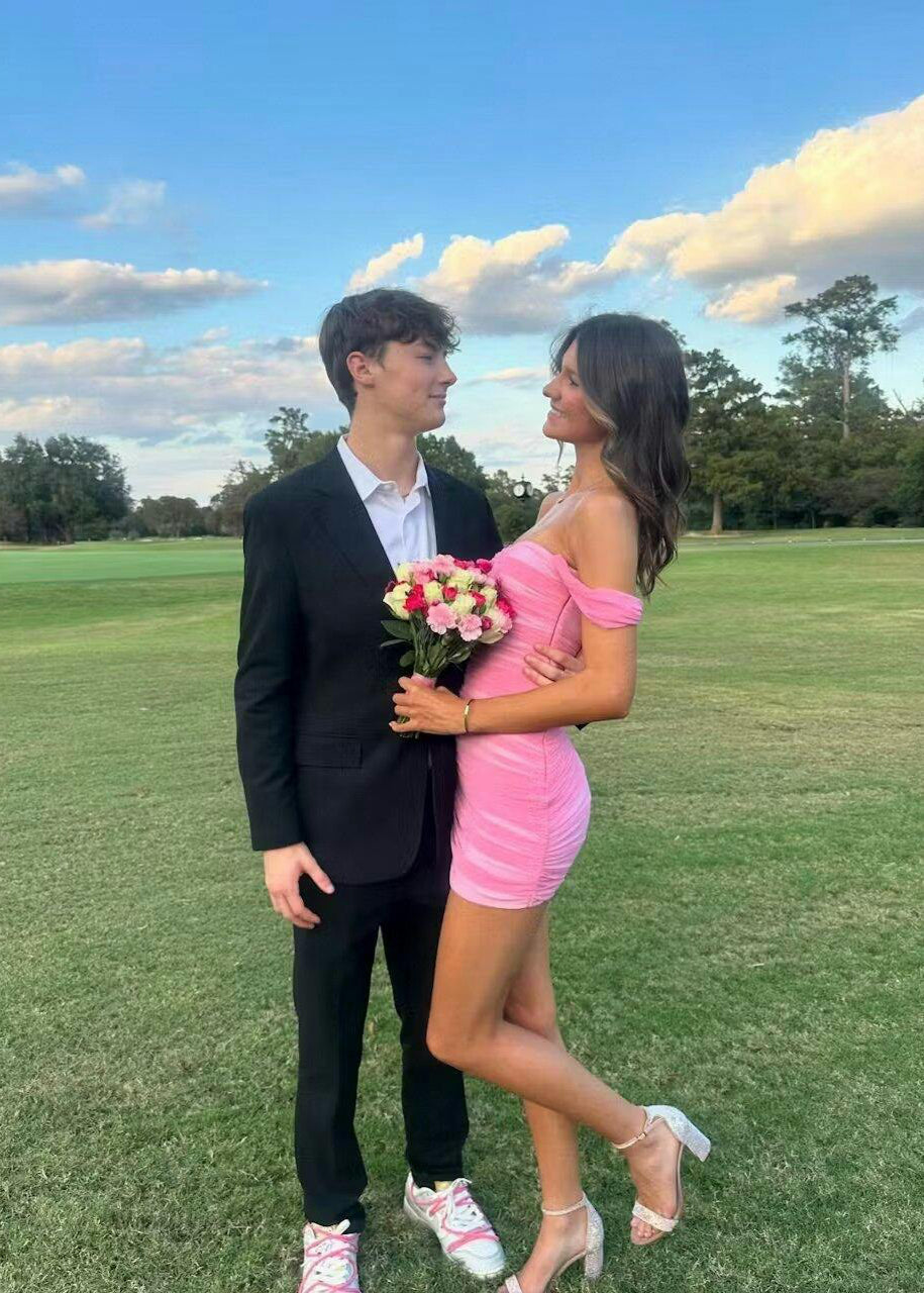 Pink Off The Shoulder Tulle Homecoming Dress Short Cocktail Dresses