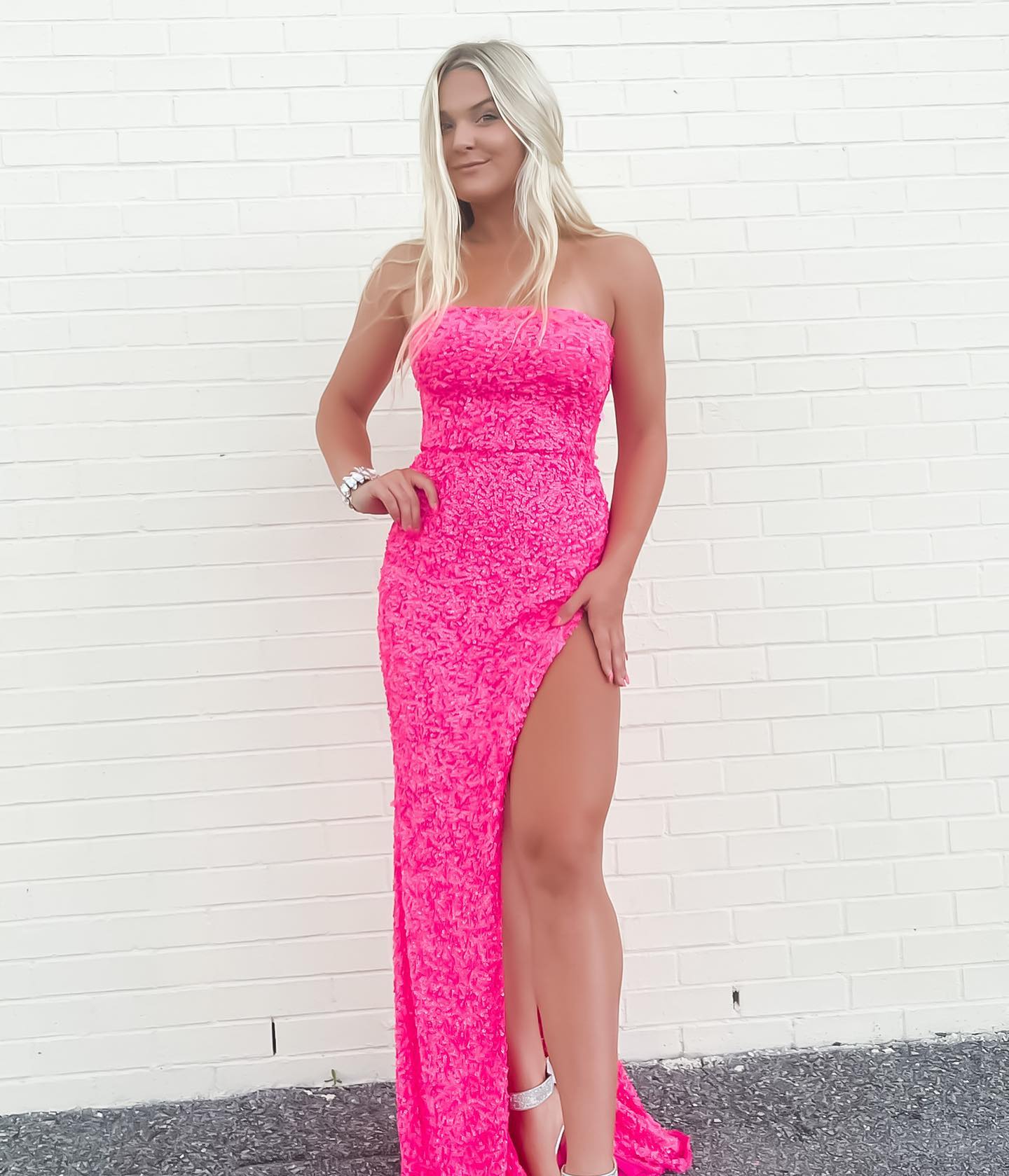 Pink Sequin Prom Dresses Long Strapless Mermaid Prom Gowns Secondary image