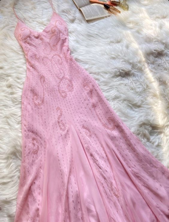 Pink Spaghetti Strap Beaded A-Line Long Elegant Ball Gown Evening Dress Party Dress Main image