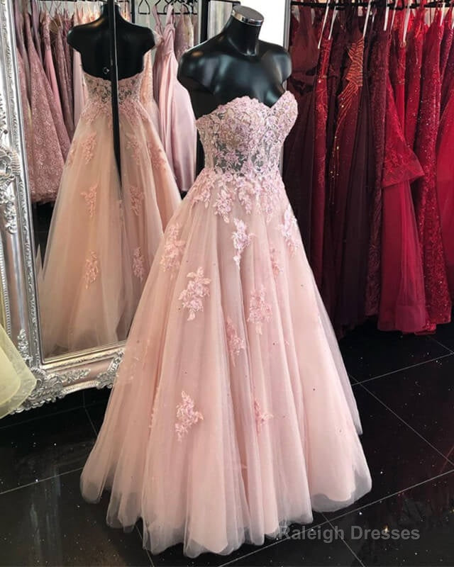 Pink Sweetheart Corset Appliquqes Prom Dress Main image
