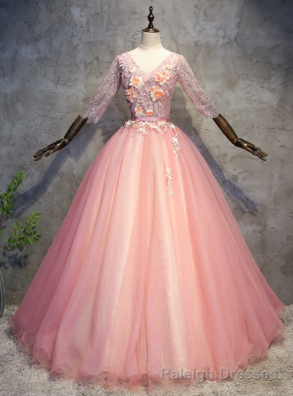 Pink Tulle Lace V-neck Short Sleeve Appliques Quinceanera Dress Main image