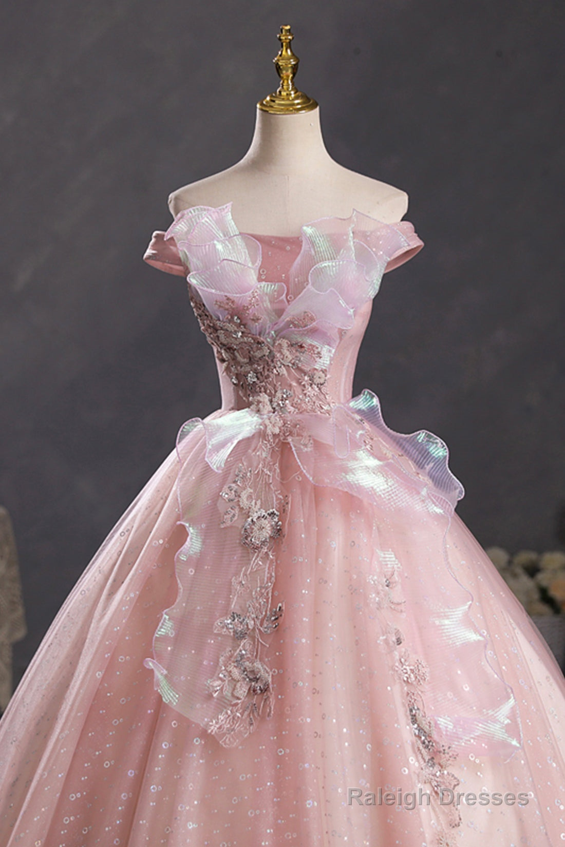 Pink Tulle Long A-Line Prom Dresses With Lace Beautiful Off Shoulder Sweet 16 Dresses