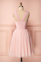 Pink Vintage Tulle Knee Length Homecoming Dress Straps Graduation Dress