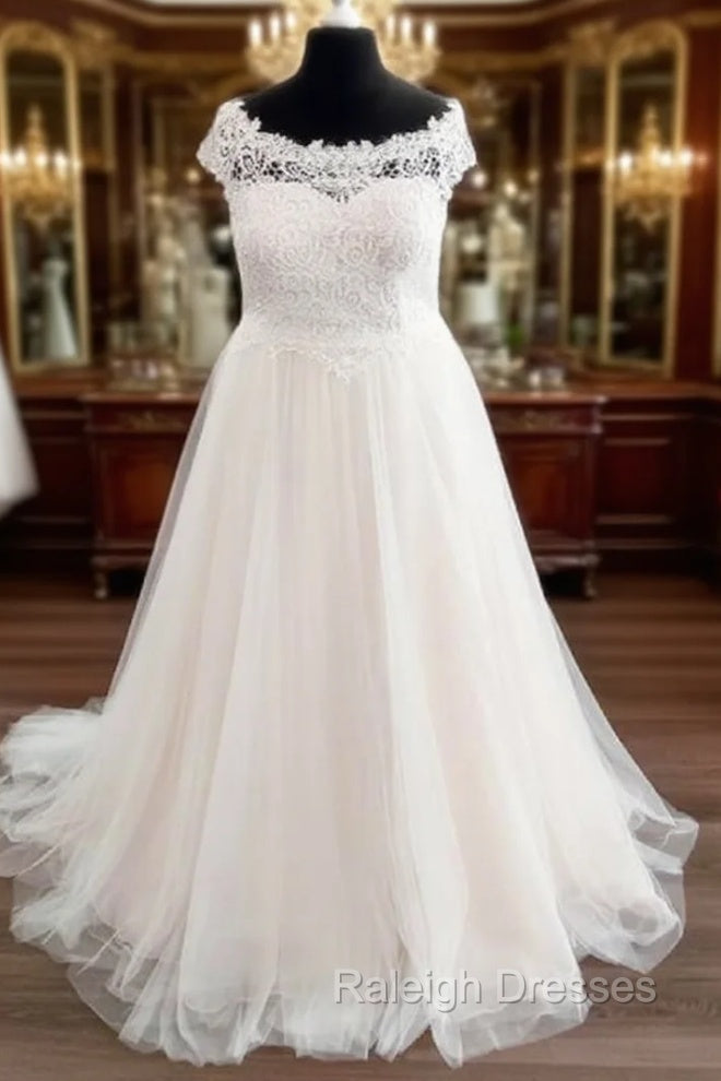Plus Size A-Line Tulle Embroidery Wedding Dress Main image